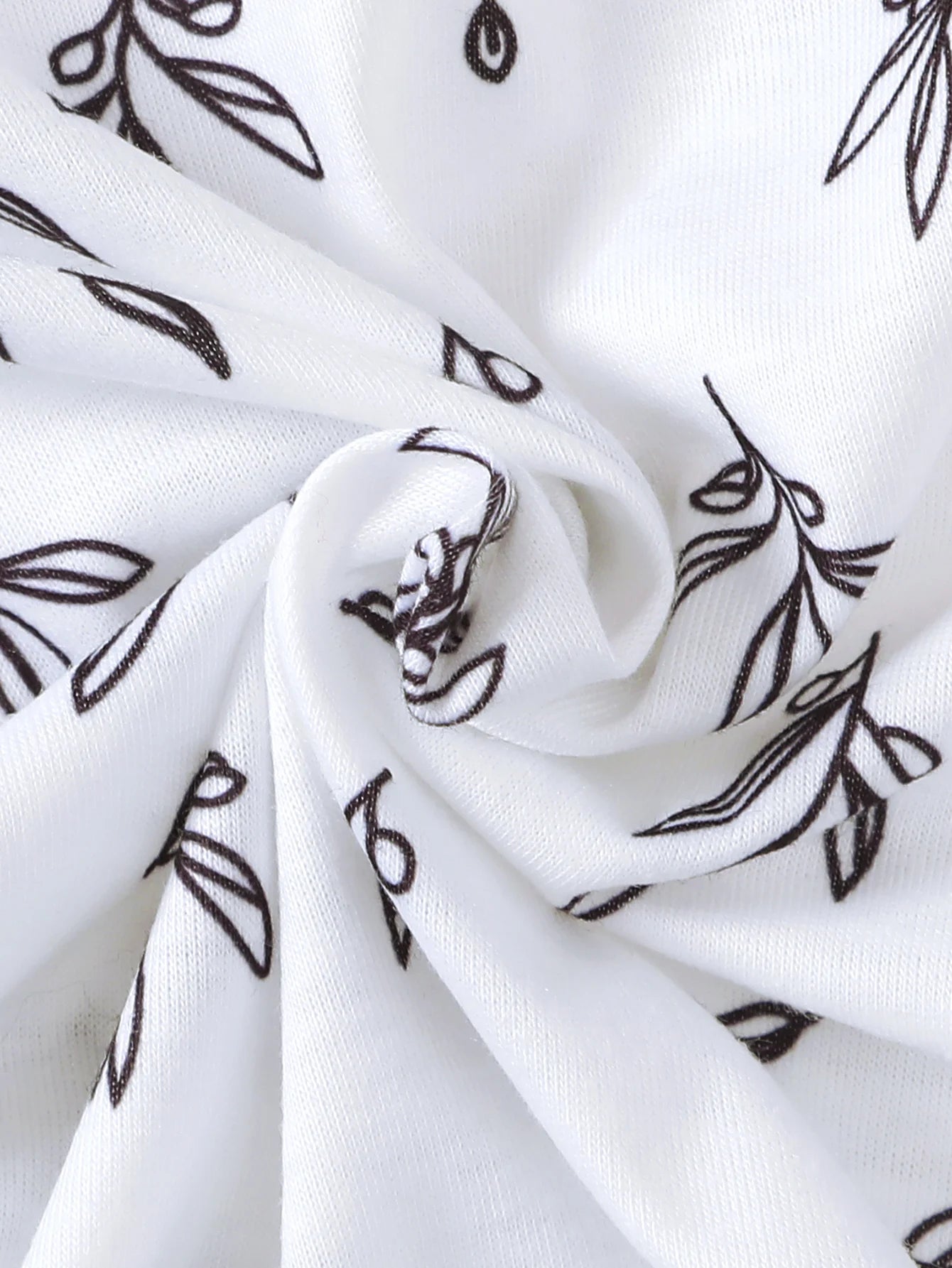 Summer  0-1 Years Old  Infant  Baby   Boys  Printed  Short-Sleeved  Top  And  Strap  Shorts    3-Piece  Set   With  Hat