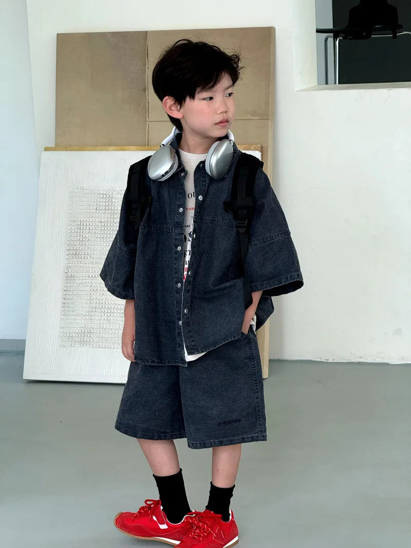 Boys' Summer Shirt Set 2025 New SummerSmall and Medium sized Children Boys' Summer Short sleeved Shirt Top