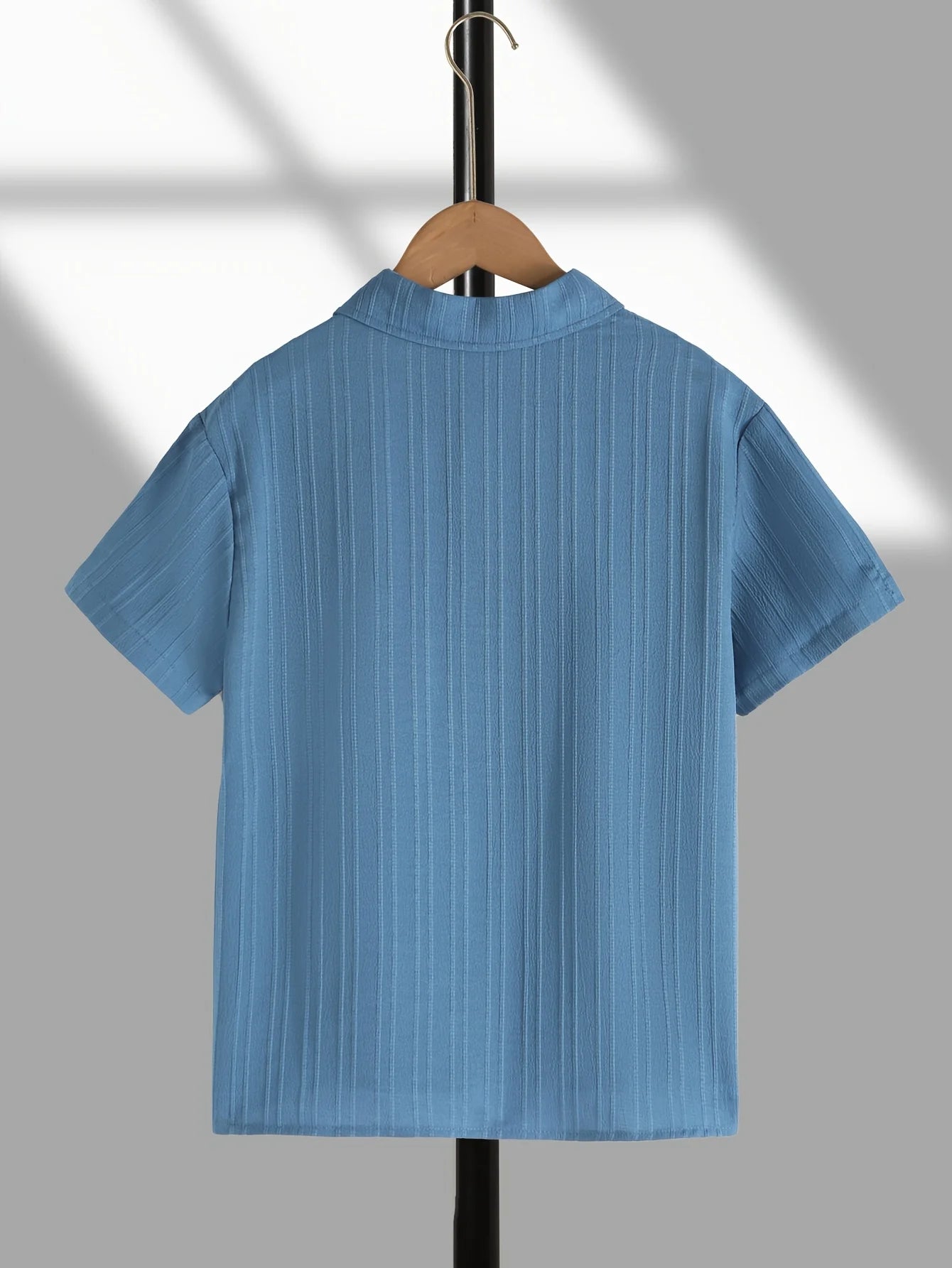 Boys' Shirts, Short-Sleeved Summer Thin Fashionable Medium and Large Children's Tops, Children's Summer Clothes