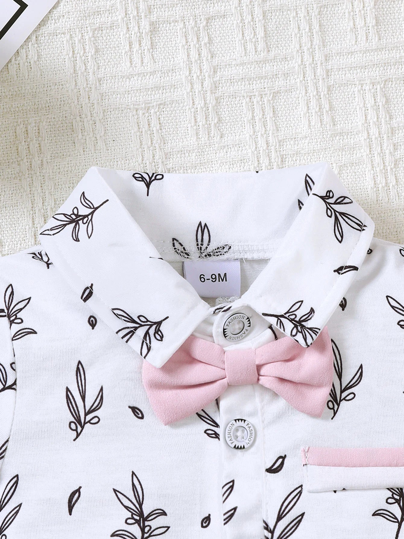 Summer  0-1 Years Old  Infant  Baby   Boys  Printed  Short-Sleeved  Top  And  Strap  Shorts    3-Piece  Set   With  Hat