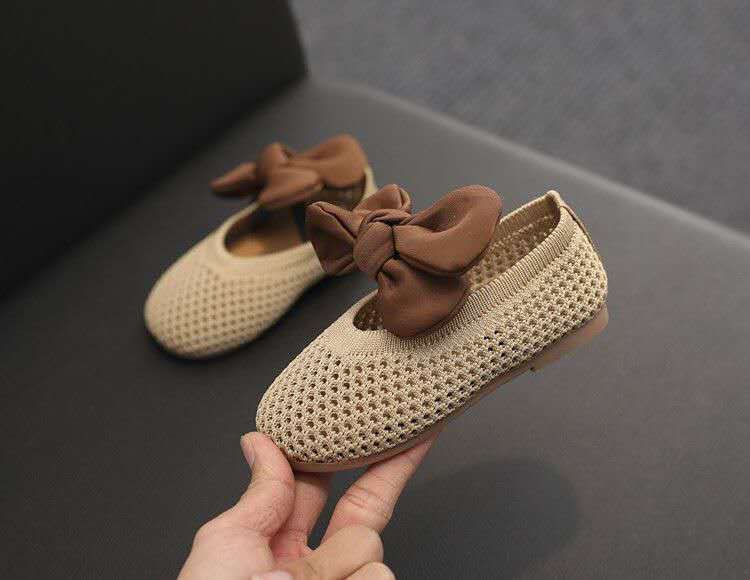 Summer New Children's Shoes Fashion Soft Bottom Baby Breathable Little Princess Hole Mesh Shoes