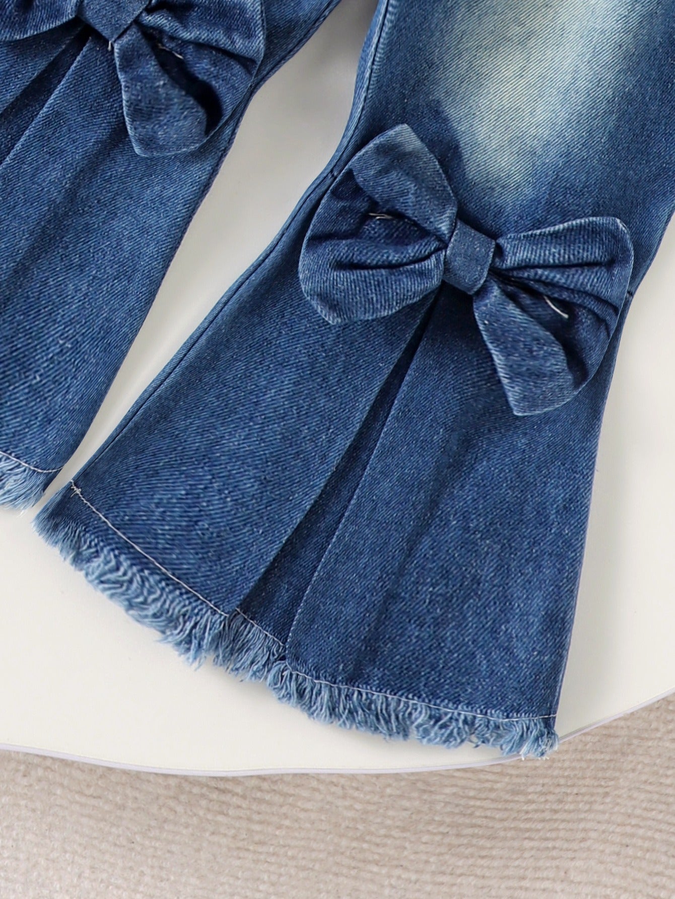 Girl suits with bow prints, long sleeves and flared pants, two-piece set